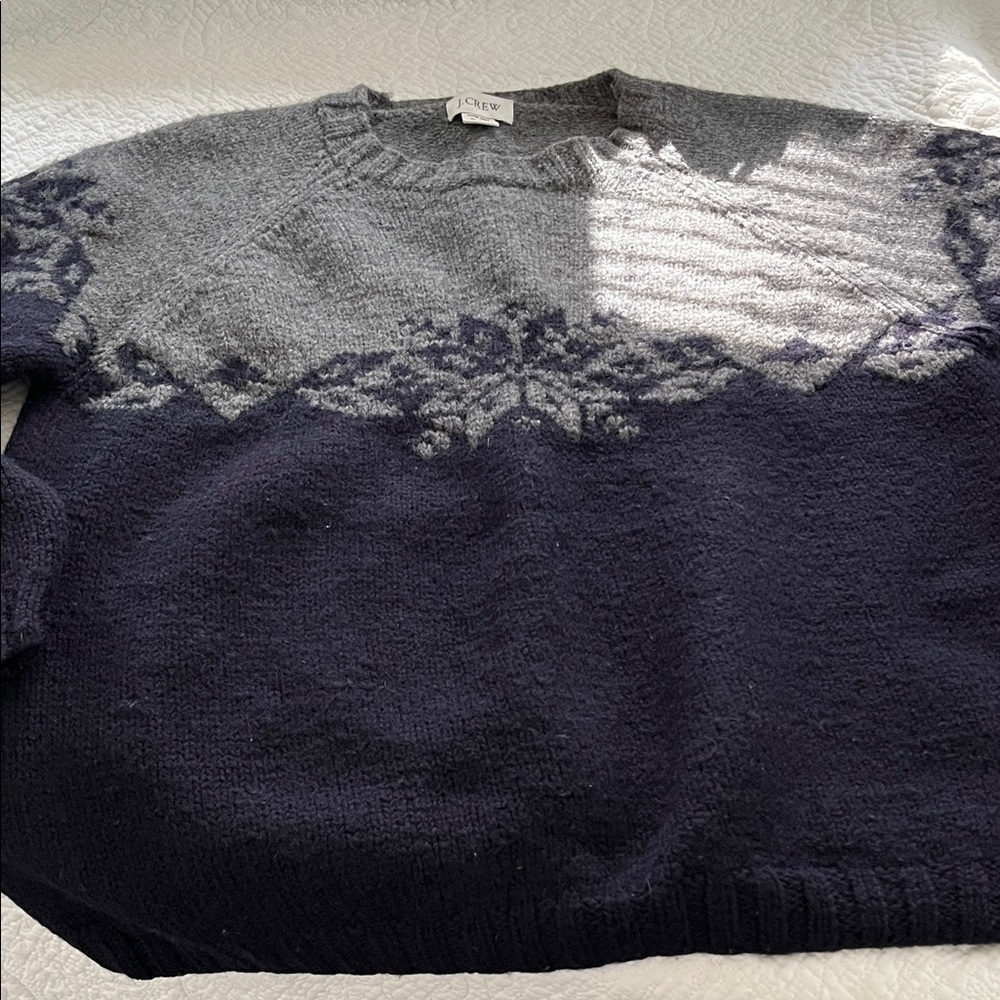 J. Crew hand Knit Sweater size Large